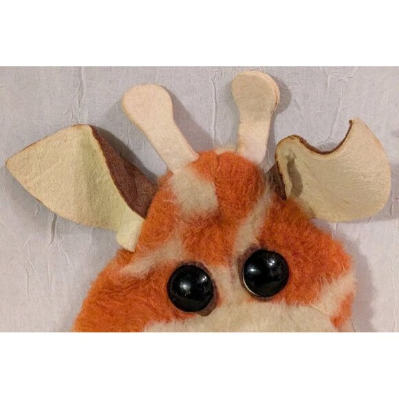 Animal Fair Hand Puppet Giraffe Plush Faux Fur Stuffed Toy Kitschy Odd Vintage - Picture 14 of 16